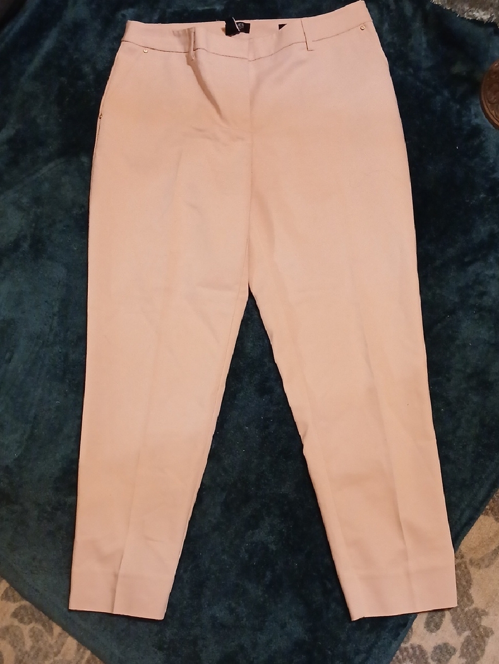 EUC Jones New York Signature Blush Slim Dress Pants